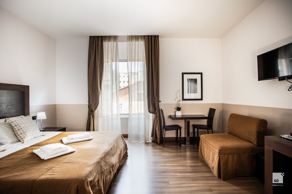 Hotel Boutique Nazionale — Hotel rooms in Rome, Lazio