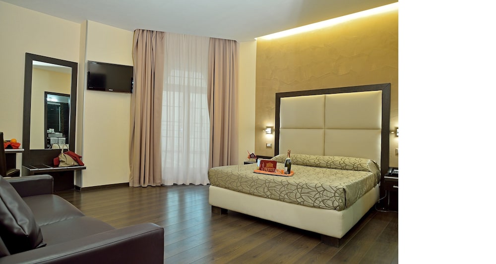 Infinity Hotel San Pietro — Hotel rooms in Rome, Lazio
