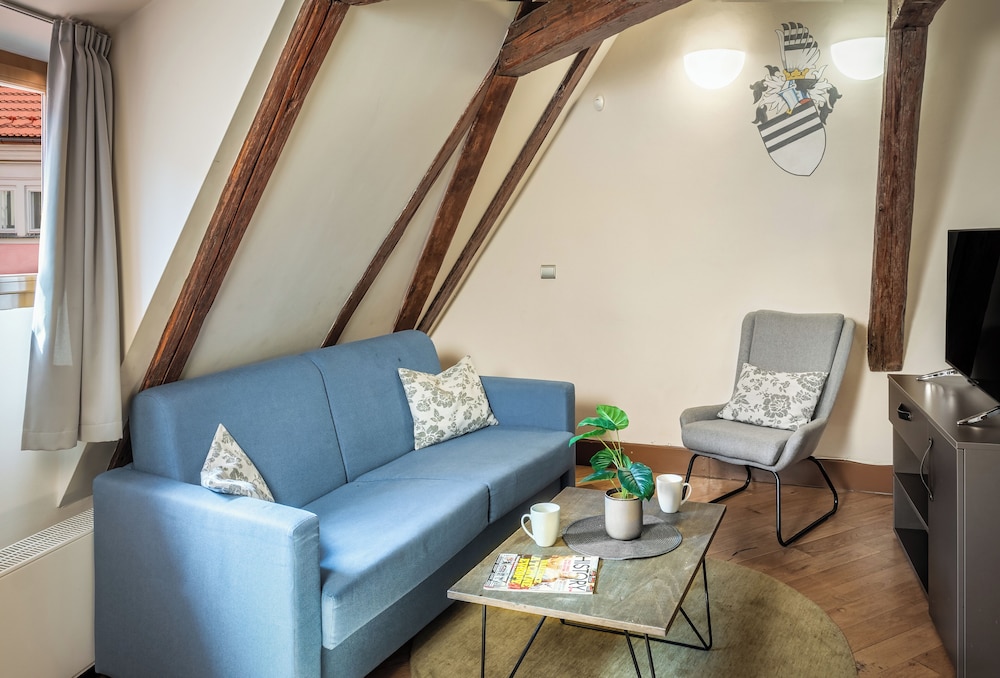 3 Epoques Apartments by Adrez Living — Hotel rooms in Prague, Prague