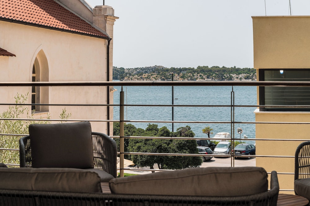 Armerun Heritage Hotel — Hotel rooms in Šibenik, Šibenik-Knin