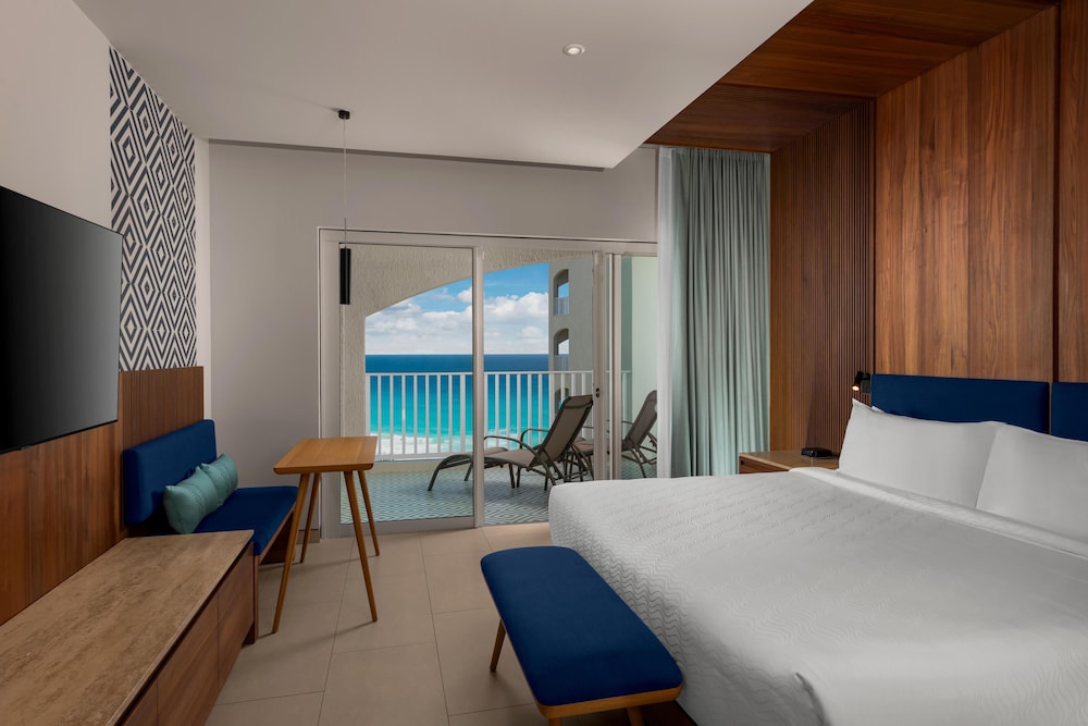 Hilton Cancun Mar Caribe All-Inclusive Resort — Hotel rooms in Cancun, Quintana Roo