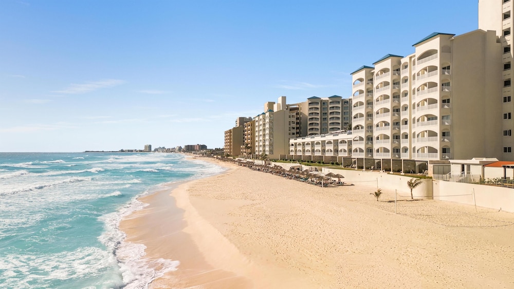 Hilton Cancun Mar Caribe All-Inclusive Resort — Beach in Cancun, Quintana Roo