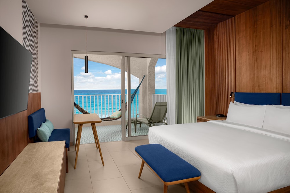 Hilton Cancun Mar Caribe All-Inclusive Resort — Hotel rooms in Cancun, Quintana Roo
