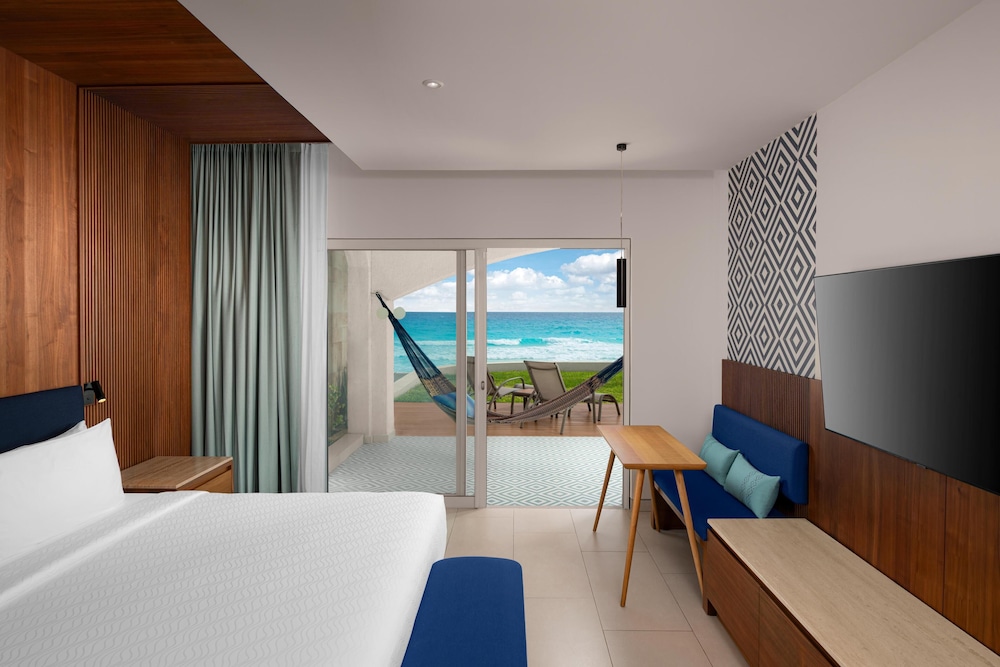 Hilton Cancun Mar Caribe All-Inclusive Resort — Hotel rooms in Cancun, Quintana Roo