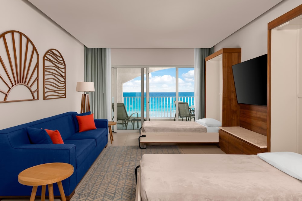 Hilton Cancun Mar Caribe All-Inclusive Resort — Hotel rooms in Cancun, Quintana Roo
