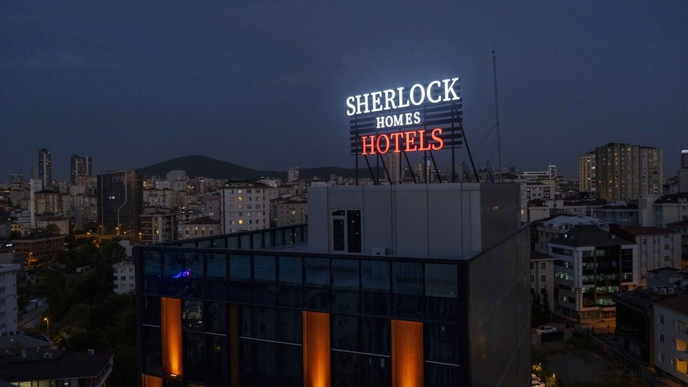 Sherlock Homes Hotels