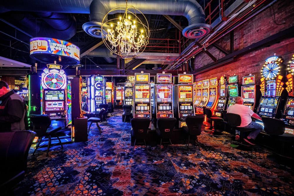 Downtown Grand Las Vegas — Restaurant & bars in Las Vegas, Nevada
