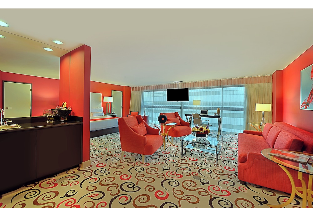 Downtown Grand Las Vegas — Hotel rooms in Las Vegas, Nevada