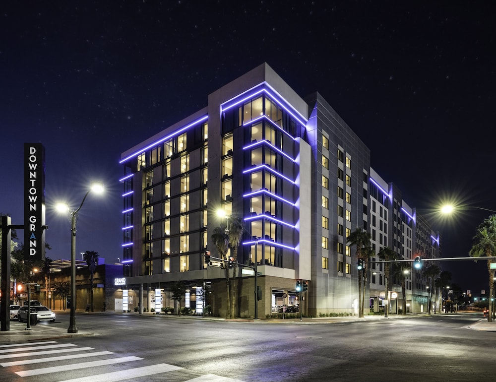 Downtown Grand Las Vegas — Hotel building in Las Vegas, Nevada