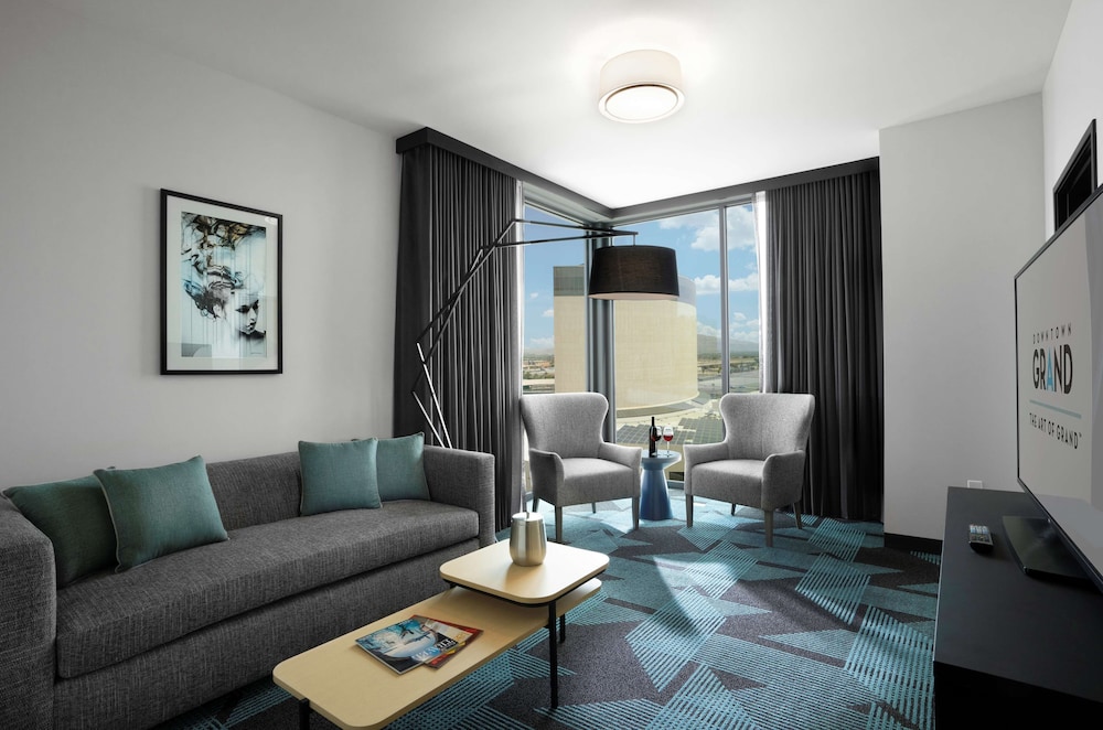 Downtown Grand Las Vegas — Hotel rooms in Las Vegas, Nevada