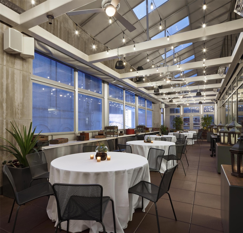 Hyatt Centric Times Square New York — Restaurant & bars in New York City, New York State