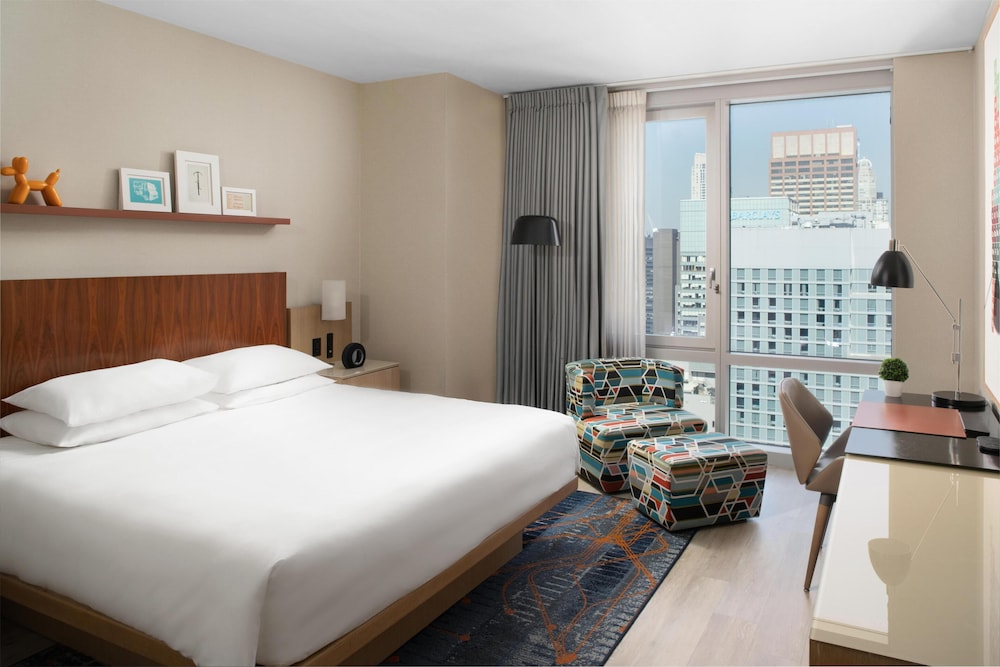 Hyatt Centric Times Square New York — Hotel rooms in New York City, New York State