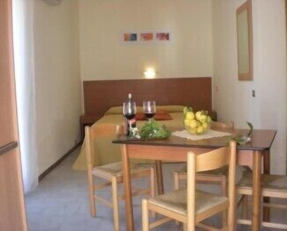 Villaggio Artemide — Hotel rooms in Giardini Naxos, Sicily