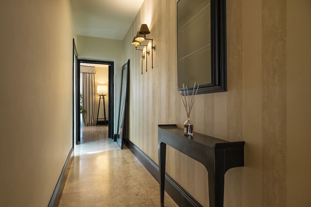 Profumo Maison Colosseo — Hotel rooms in Rome, Lazio