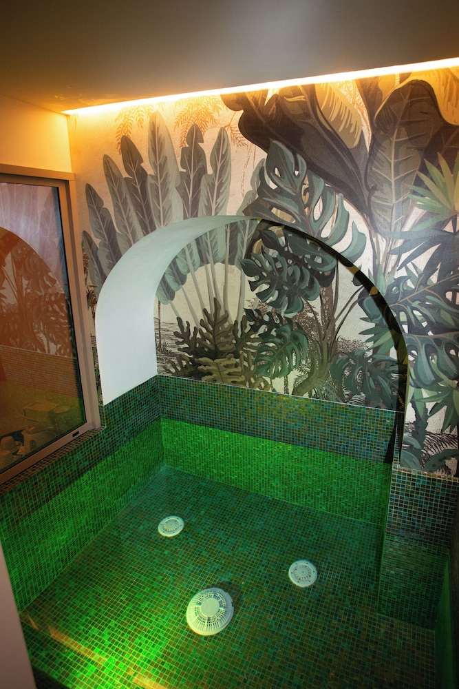 Profumo Maison Colosseo — Spa in Rome, Lazio