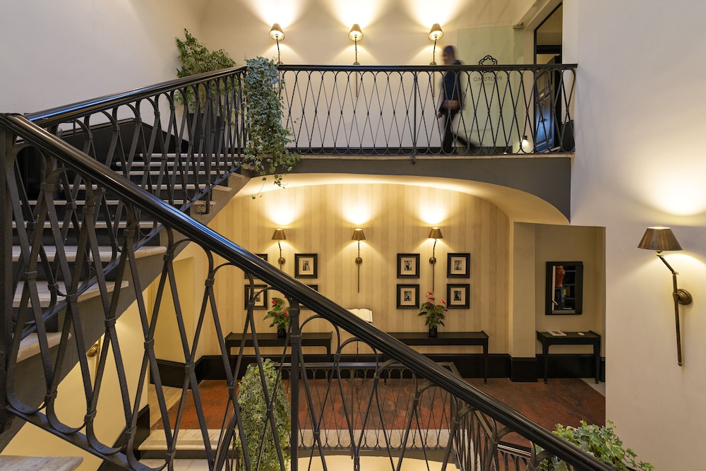 Profumo Maison Colosseo — Hotel building in Rome, Lazio