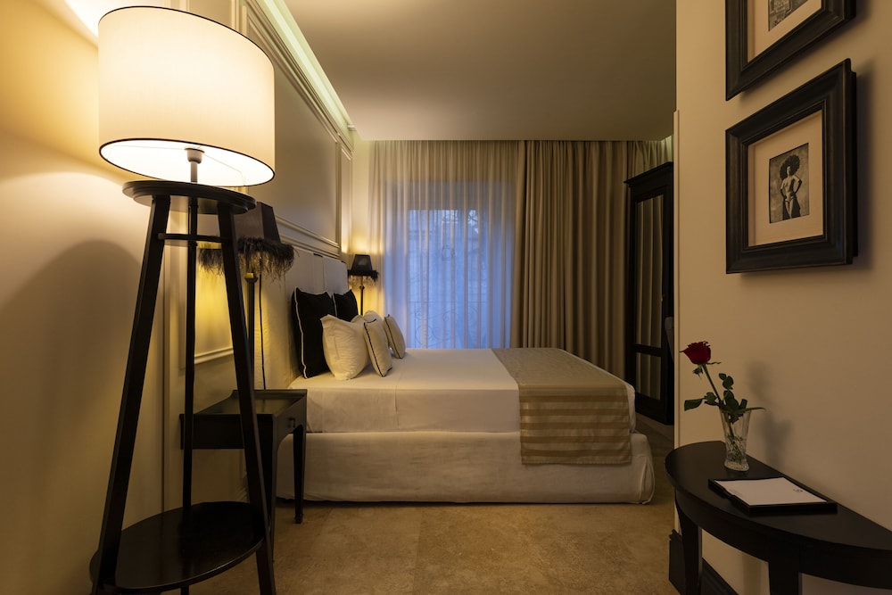 Profumo Maison Colosseo — Hotel rooms in Rome, Lazio