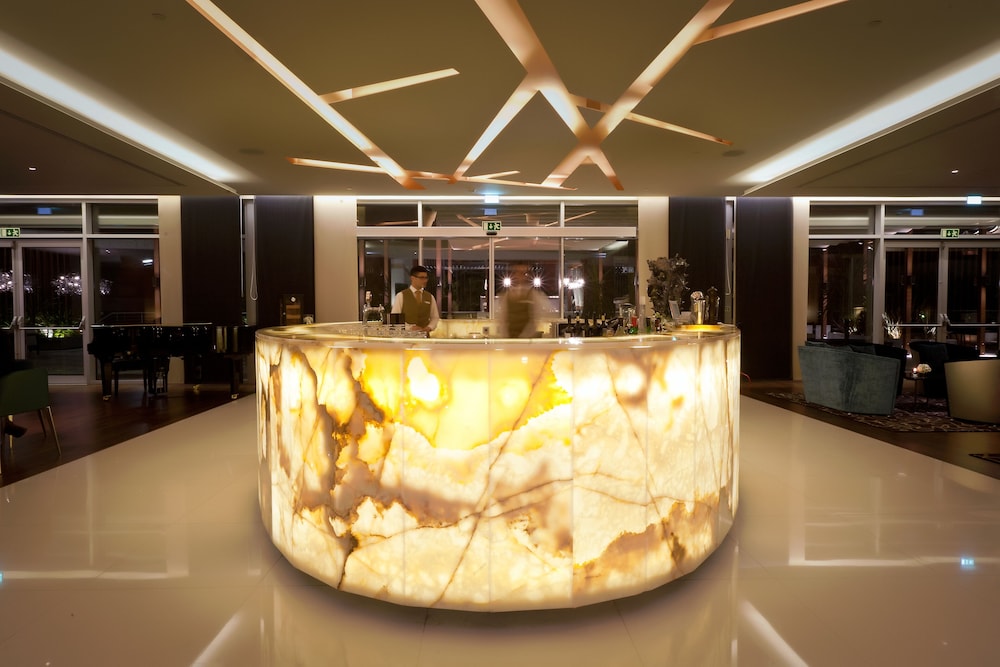EPIC SANA Lisboa Hotel — Restaurant & bars in Lisbon, Lisboa