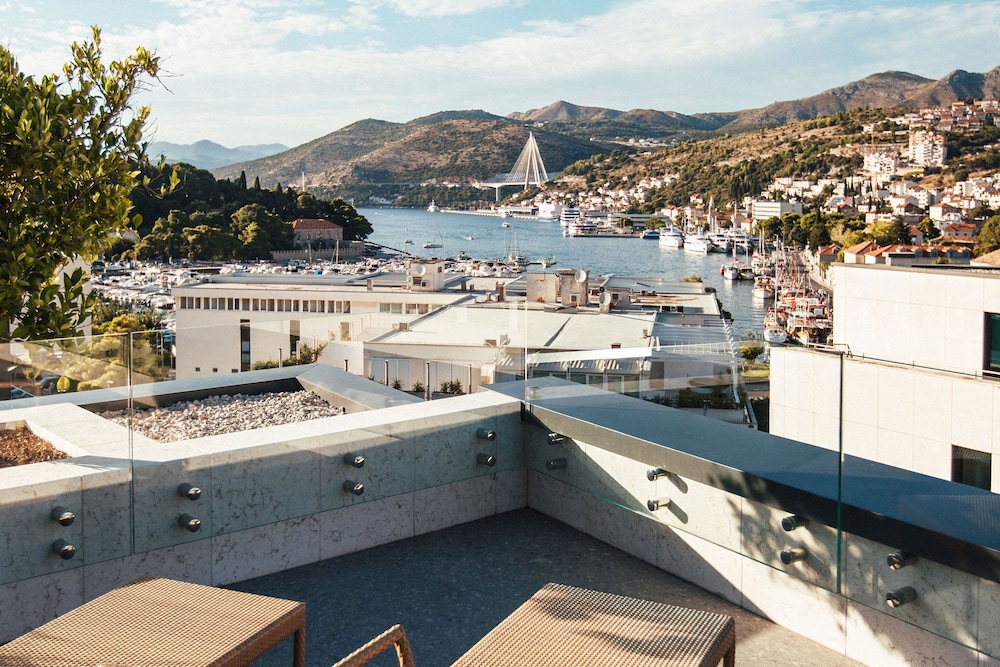 City Hotel Dubrovnik — Main photo in Dubrovnik, Dubrovnik-Neretva