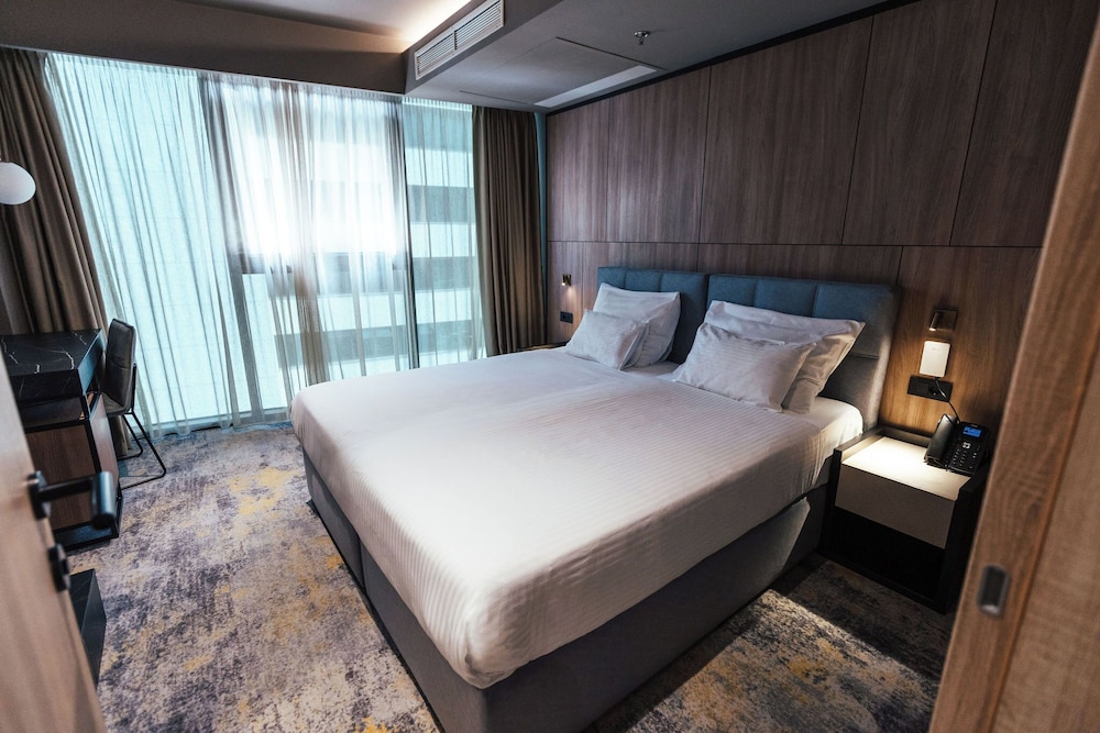 City Hotel Dubrovnik — Hotel rooms in Dubrovnik, Dubrovnik-Neretva