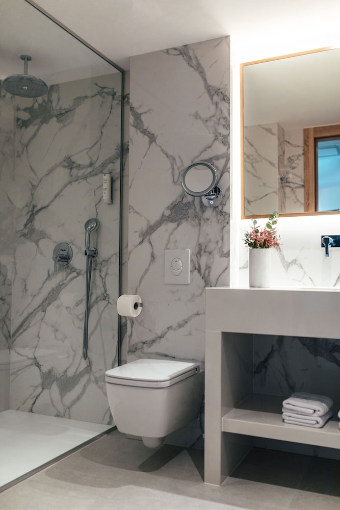 City Hotel Dubrovnik — Hotel rooms in Dubrovnik, Dubrovnik-Neretva