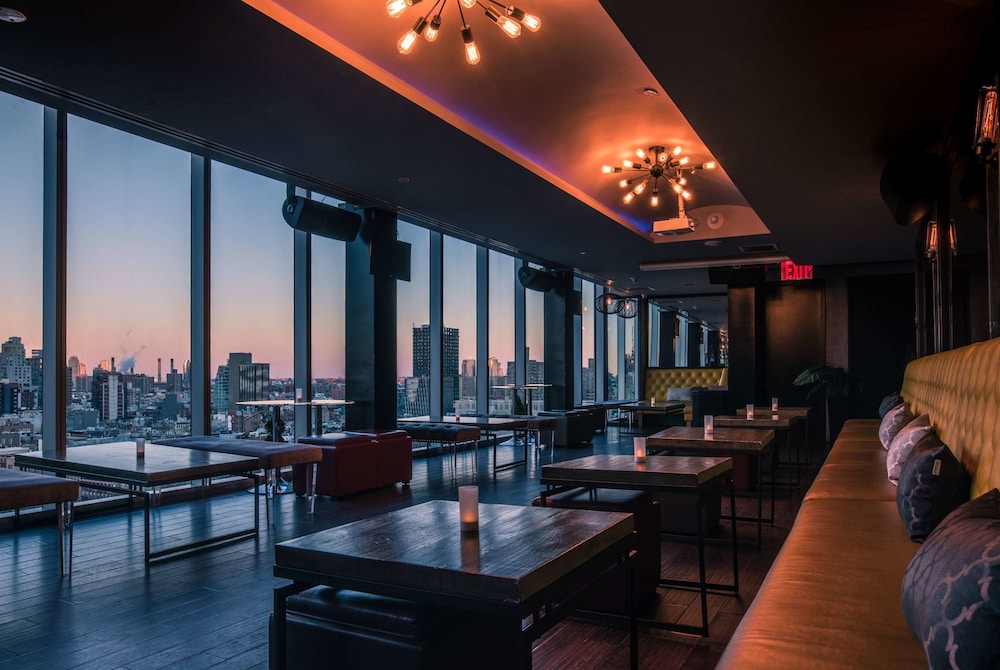 Wyndham Garden Chinatown — Restaurant & bars in New York City, New York State