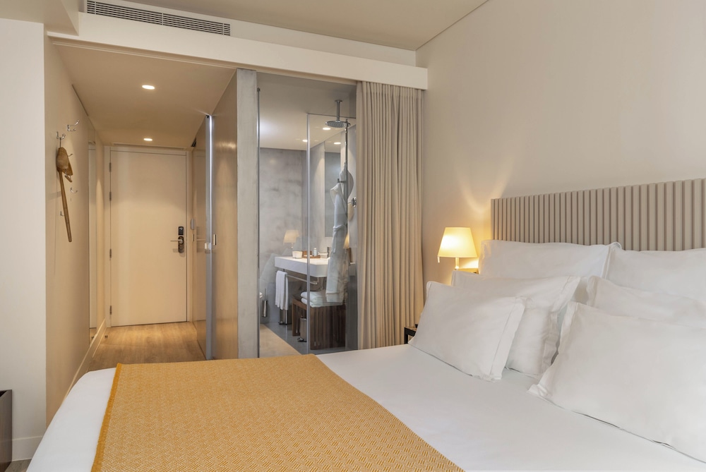 Memmo Alfama - Design Hotels — Hotel rooms in Lisbon, Lisboa