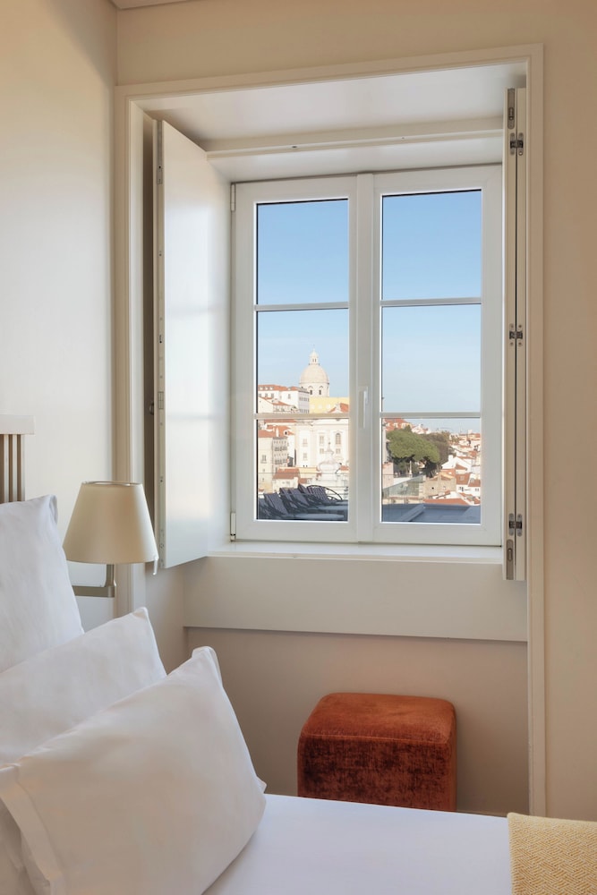 Memmo Alfama - Design Hotels — Hotel rooms in Lisbon, Lisboa