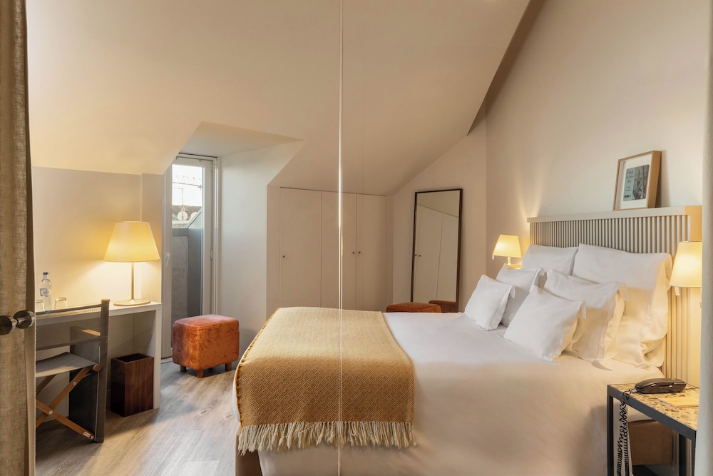 Memmo Alfama - Design Hotels — Hotel rooms in Lisbon, Lisboa