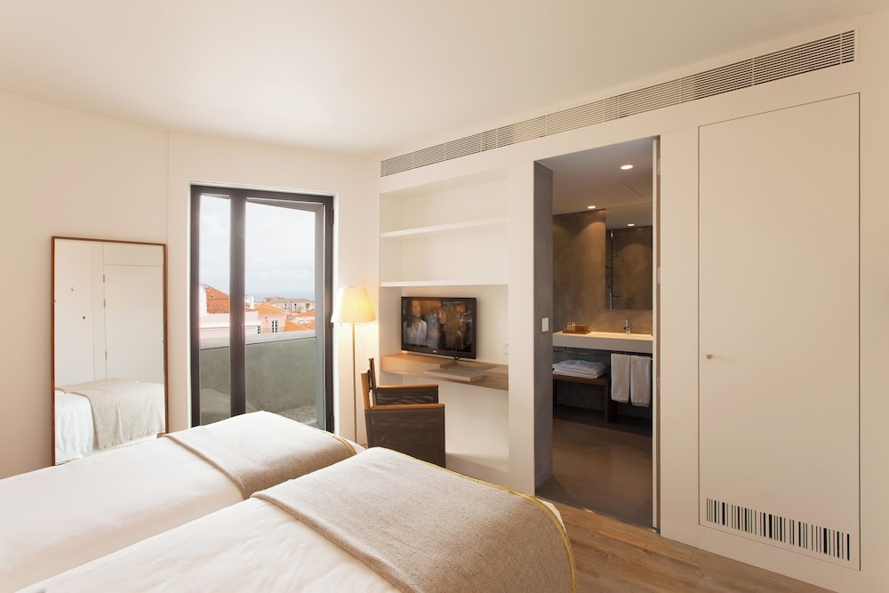 Memmo Alfama - Design Hotels — Hotel rooms in Lisbon, Lisboa