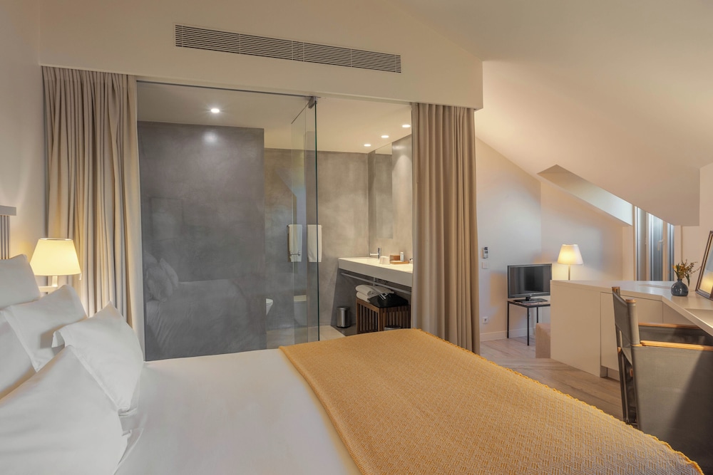 Memmo Alfama - Design Hotels — Hotel rooms in Lisbon, Lisboa