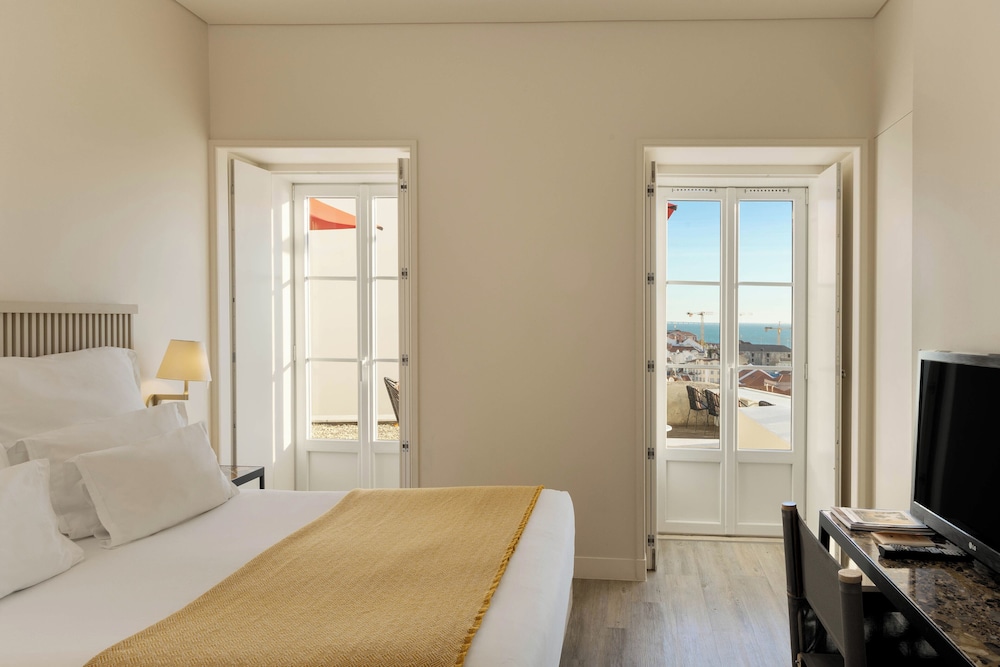 Memmo Alfama - Design Hotels — Hotel rooms in Lisbon, Lisboa