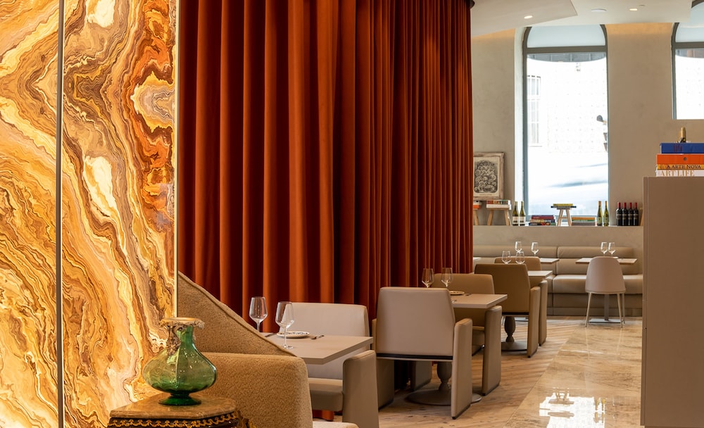 Dos Reis by The Beautique Hotels — Restaurant & bars in Lisbon, Lisboa