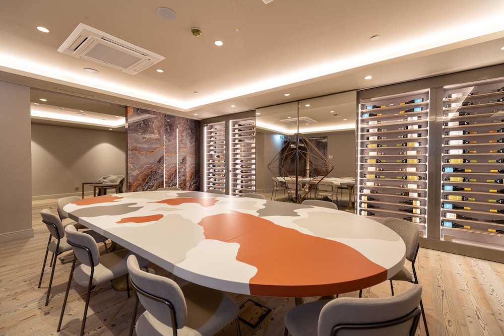 Dos Reis by The Beautique Hotels — Restaurant & bars in Lisbon, Lisboa