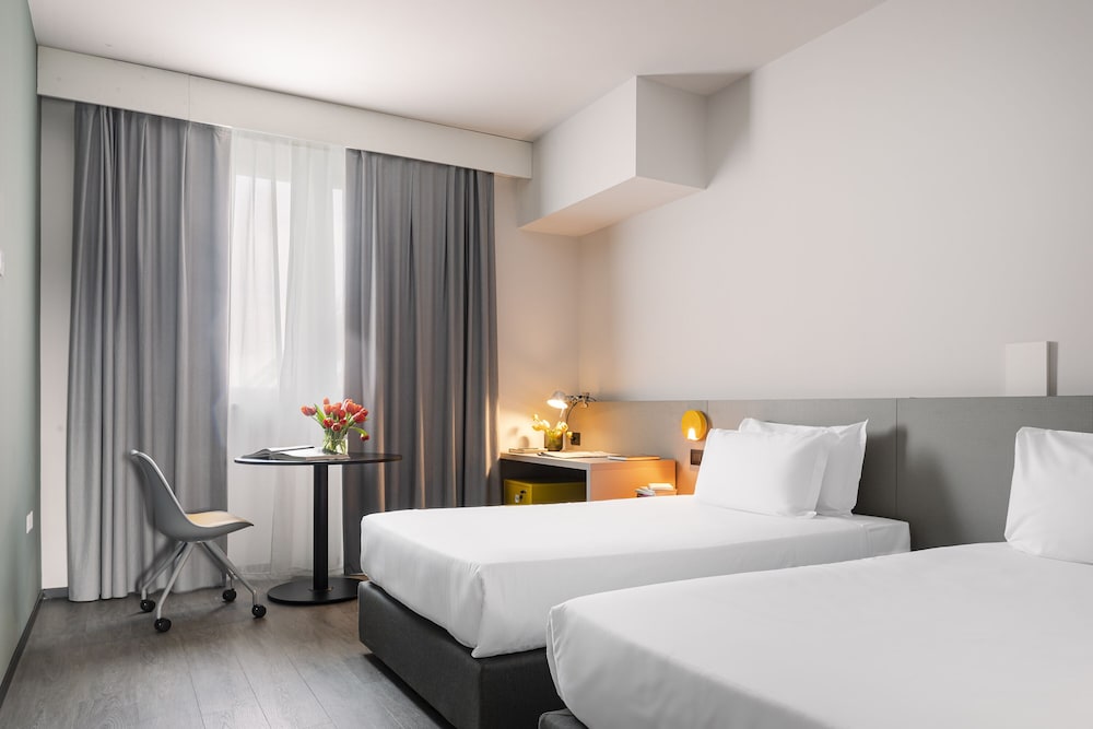 Quark Hotel Milano — Hotel rooms in Milan, Lombardy