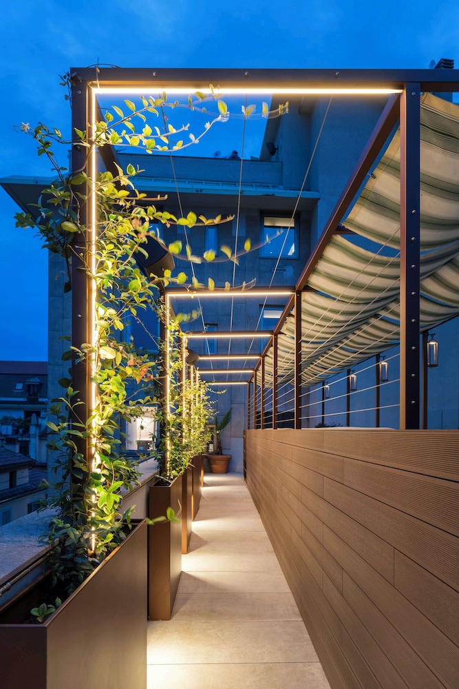 Radisson Collection Hotel, Santa Sofia Milan — Hotel building in Milan, Lombardy