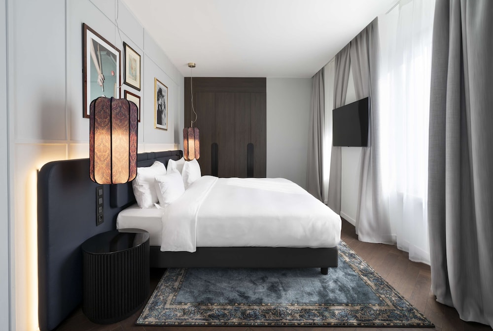 Radisson Collection Hotel, Santa Sofia Milan — Hotel rooms in Milan, Lombardy