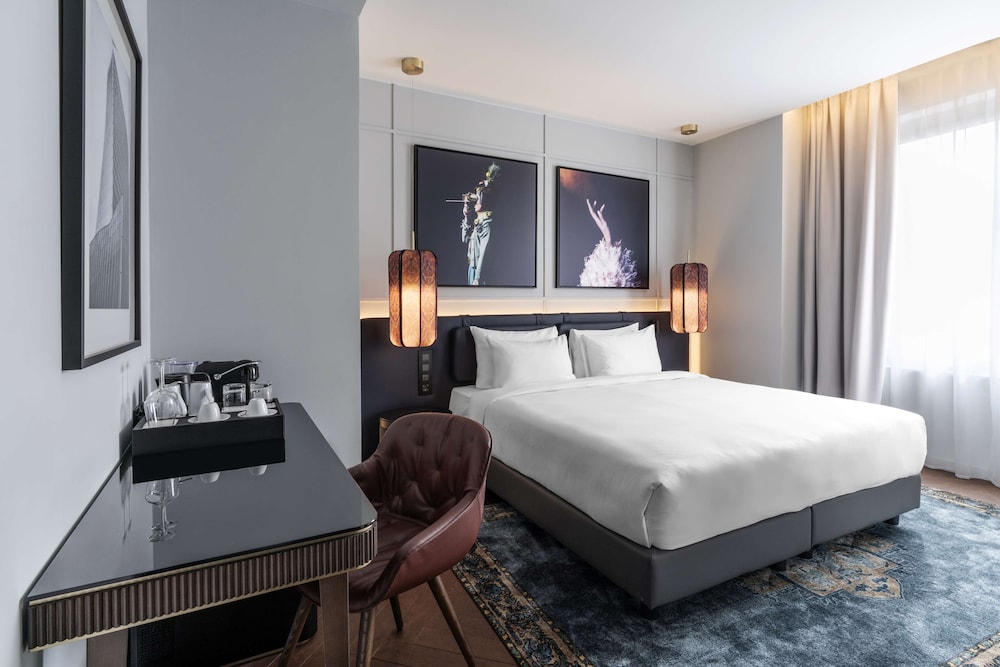 Radisson Collection Hotel, Santa Sofia Milan — Hotel rooms in Milan, Lombardy