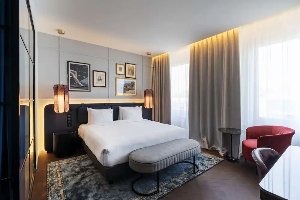 Radisson Collection Hotel, Santa Sofia Milan — Hotel rooms in Milan, Lombardy