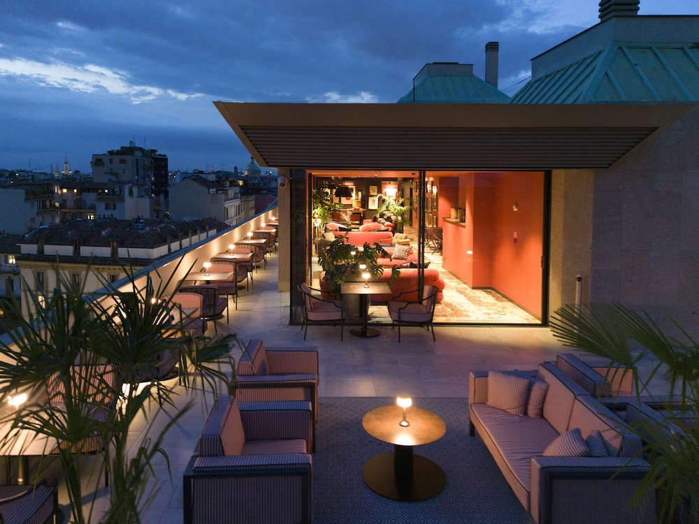Radisson Collection Hotel, Santa Sofia Milan — Restaurant & bars in Milan, Lombardy