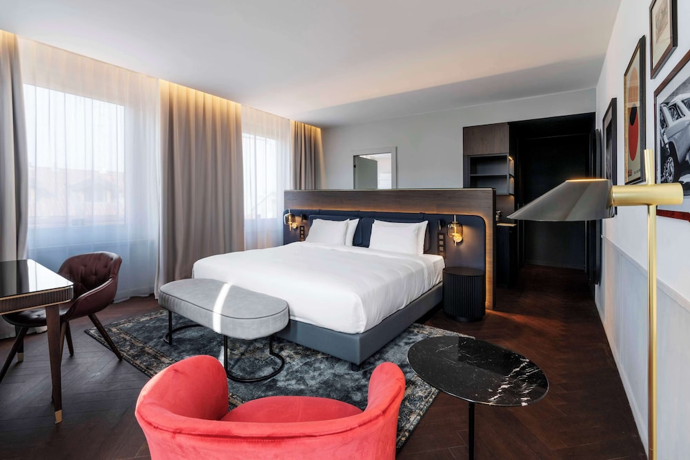 Radisson Collection Hotel, Santa Sofia Milan — Hotel rooms in Milan, Lombardy