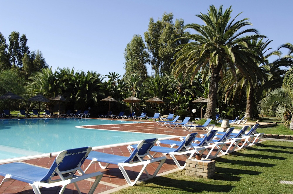 Residence Baia delle Palme — Swimming pool in Santa Margherita di Pula, Sardinia