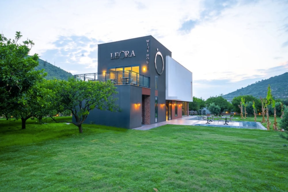Batıhan Vadi Hotel — Hotel building in Kuşadası, Aydin