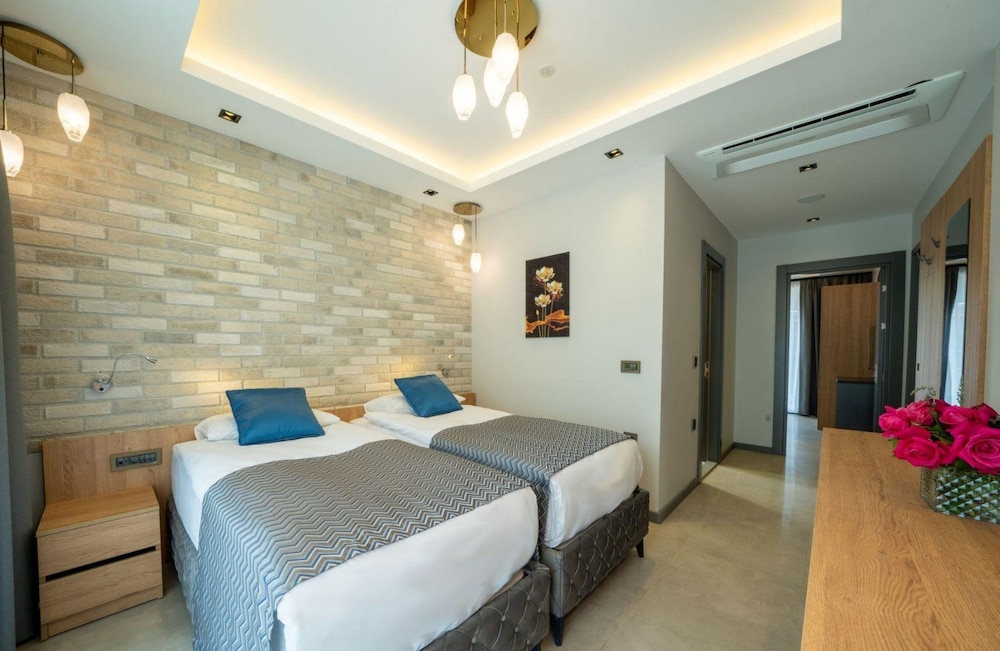 Batıhan Vadi Hotel — Hotel rooms in Kuşadası, Aydin