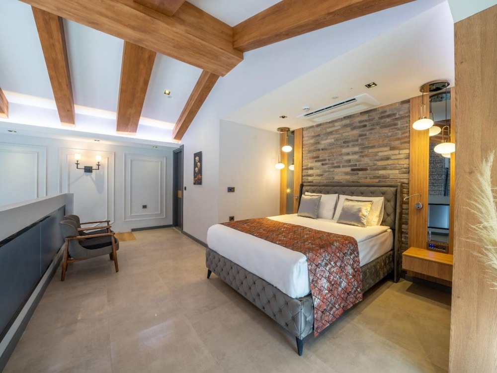 Batıhan Vadi Hotel — Hotel rooms in Kuşadası, Aydin