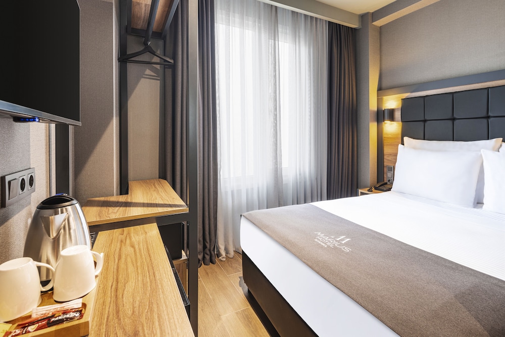 Marius Hotel — Hotel rooms in Istanbul, Istanbul