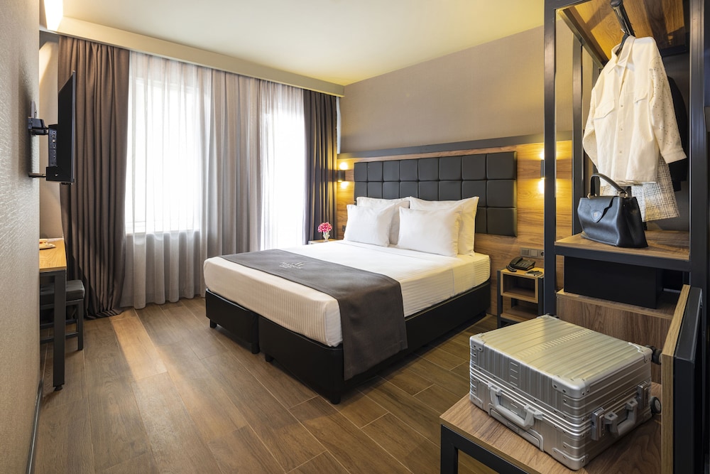 Marius Hotel — Hotel rooms in Istanbul, Istanbul