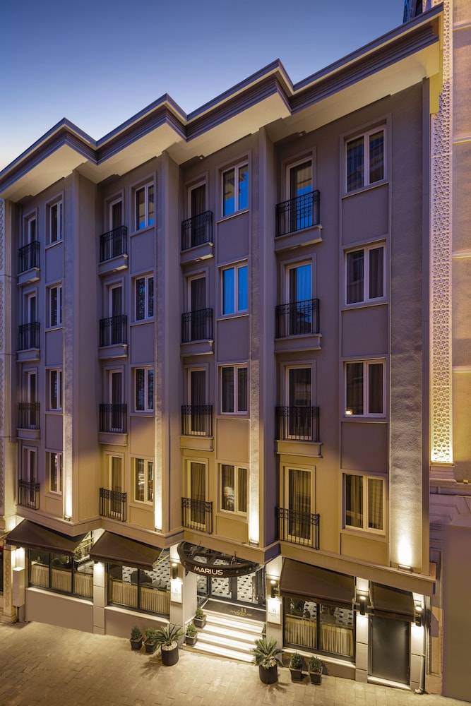 Marius Hotel — Hotel building in Istanbul, Istanbul