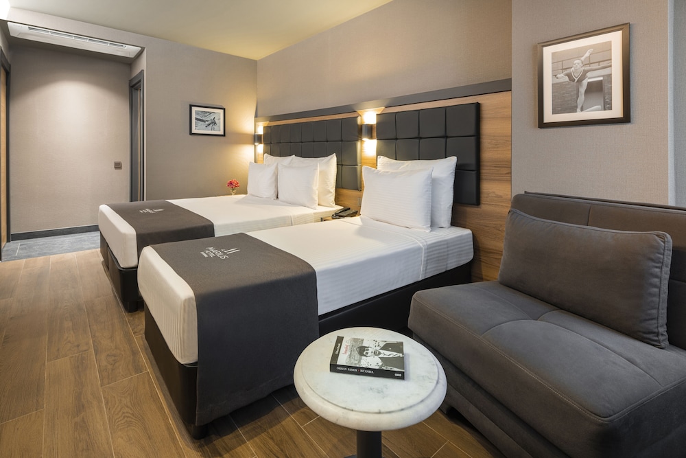 Marius Hotel — Hotel rooms in Istanbul, Istanbul
