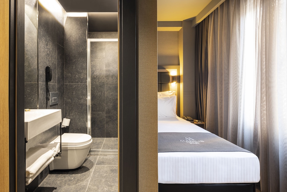 Marius Hotel — Hotel rooms in Istanbul, Istanbul